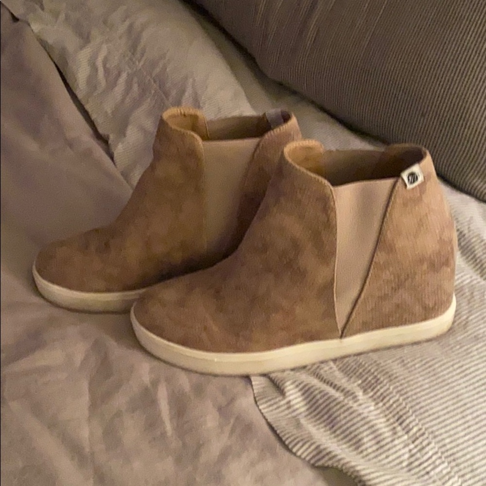 Matisse Coconut wedges bootie